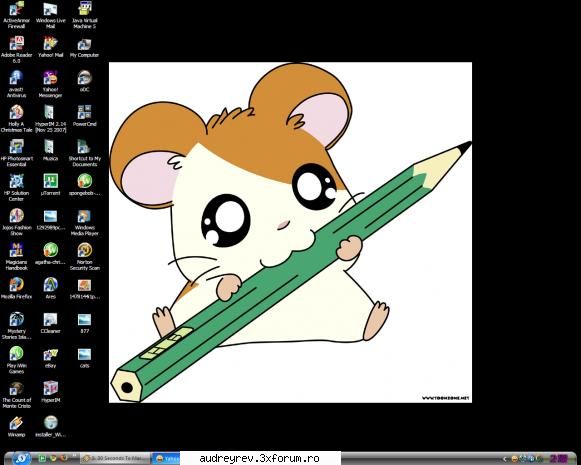 my desk :rotfl:  :rusine: my desktop